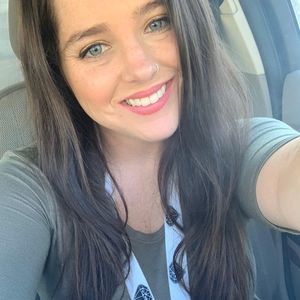 Meet your Posher, Chelsey